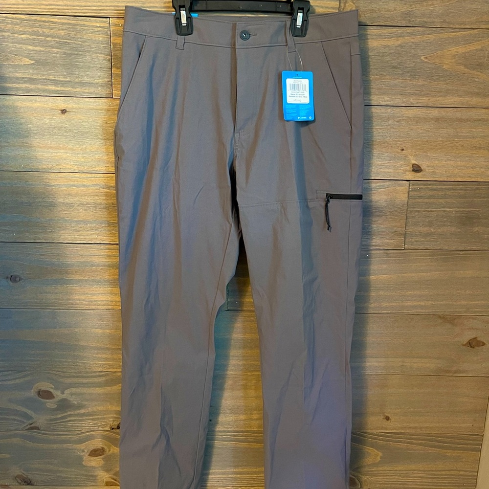 Men's Canyon Gate™ Chino Pants